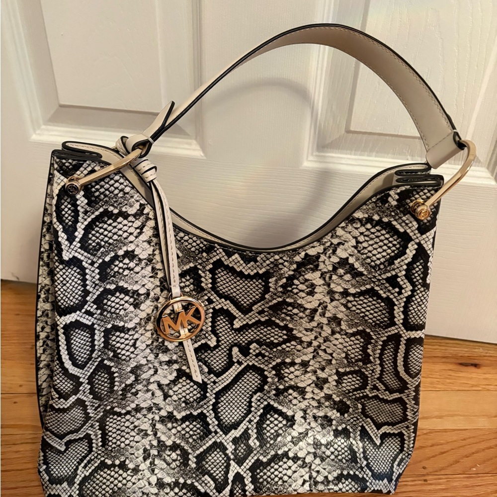 Michael Kors Black and White Snake Pattern Shoulder Bag